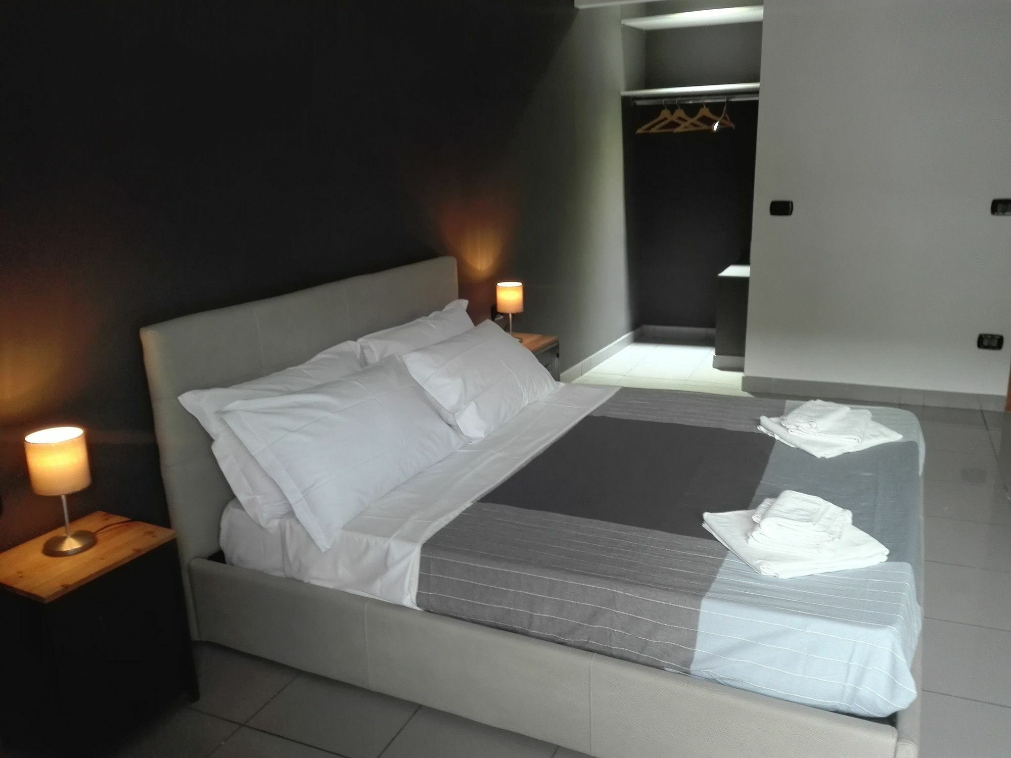 Napoli Sweet Home Bagian luar foto